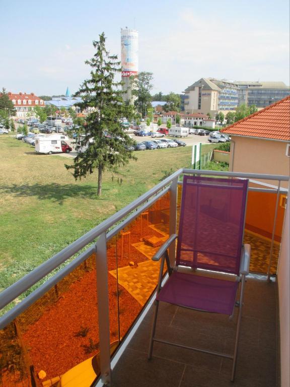 Alpha Apartman Sarvar Exterior photo